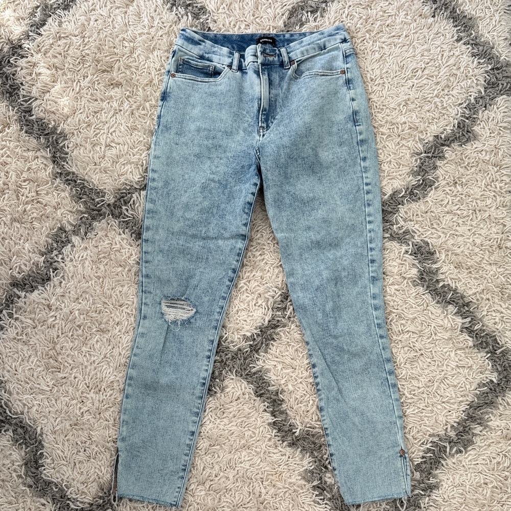 Express High-Waisted Skinny Jeans Size 6/Medium